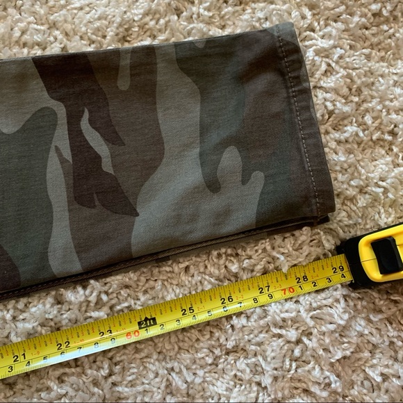 NWT- SOLD OUT! True Religion Casey Camouflage Jean - Picture 3 of 7